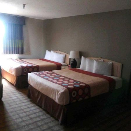 Super 8 By Wyndham Albuquerque West/Coors Blvd Hotel Exterior photo